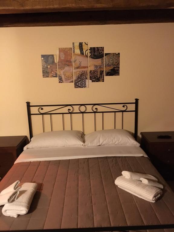 La Chiazzolla Hotell Campoli del Monte Taburno Exteriör bild