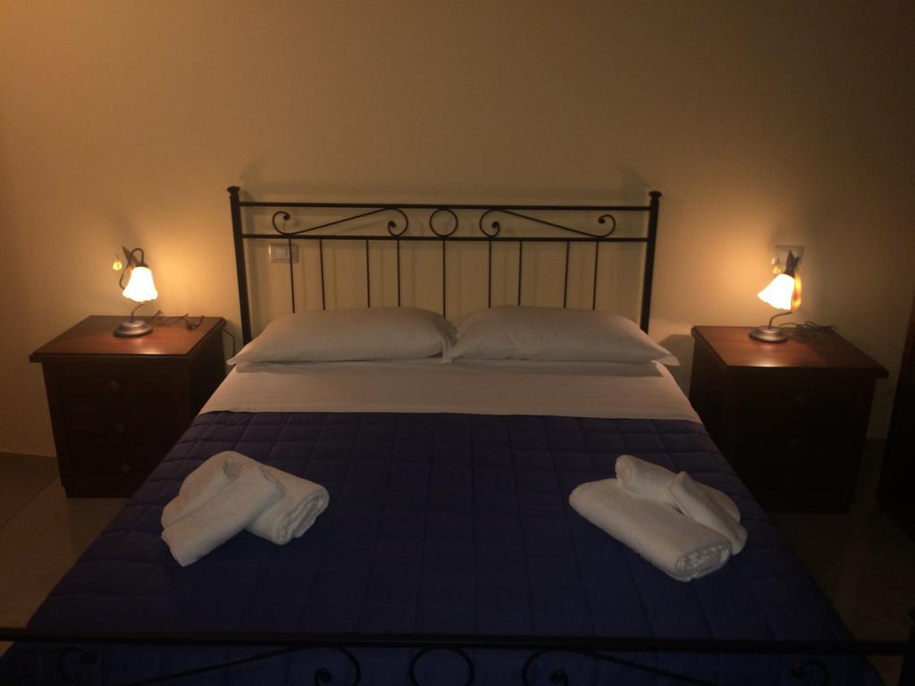 La Chiazzolla Hotell Campoli del Monte Taburno Exteriör bild