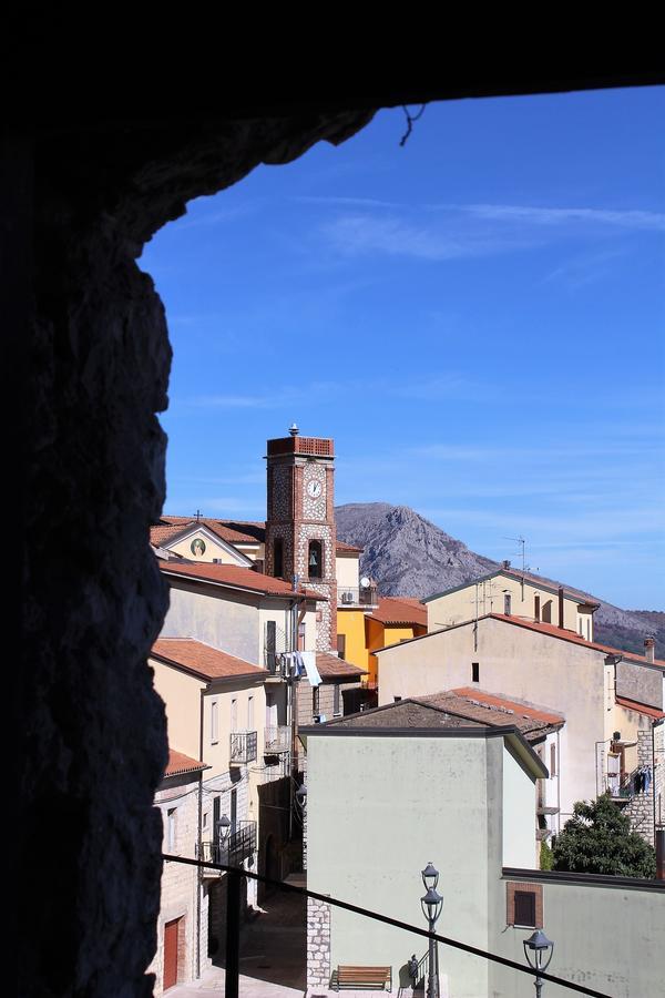 La Chiazzolla Hotell Campoli del Monte Taburno Exteriör bild